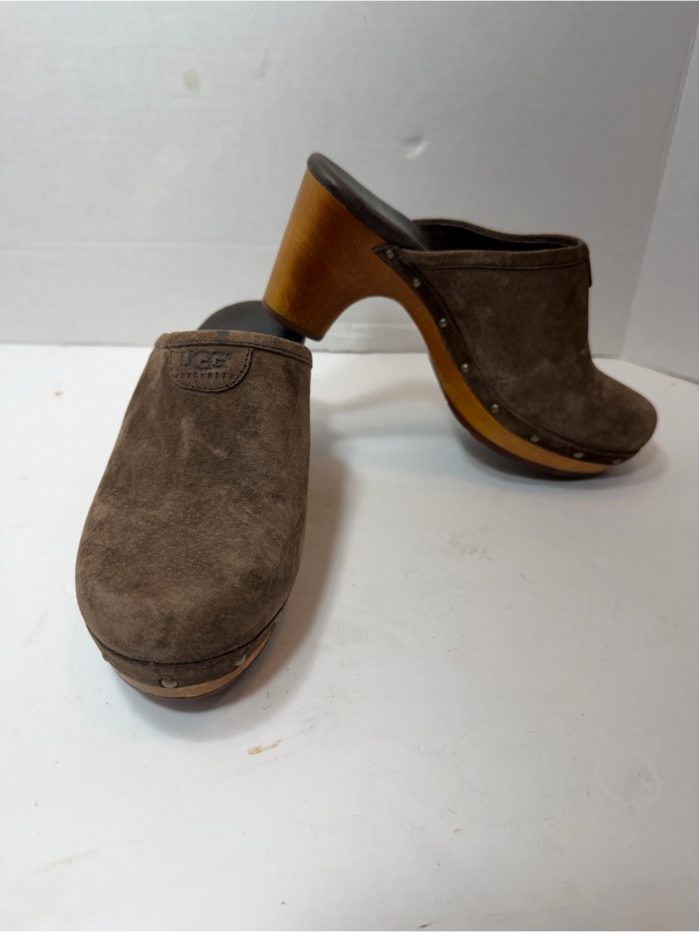 Women's UGG AUSTRALIA Brown Suede Shoe Clogs Size 5 UGG